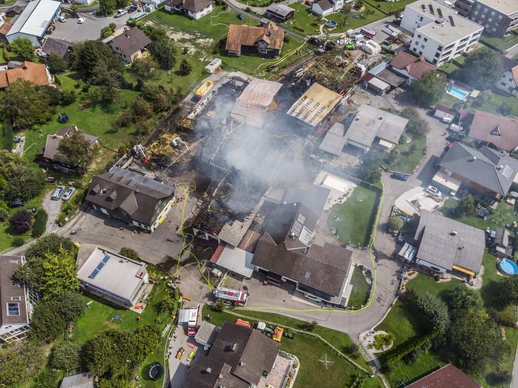 Luftbild am Tag nach dem Großbrand (vol.at)